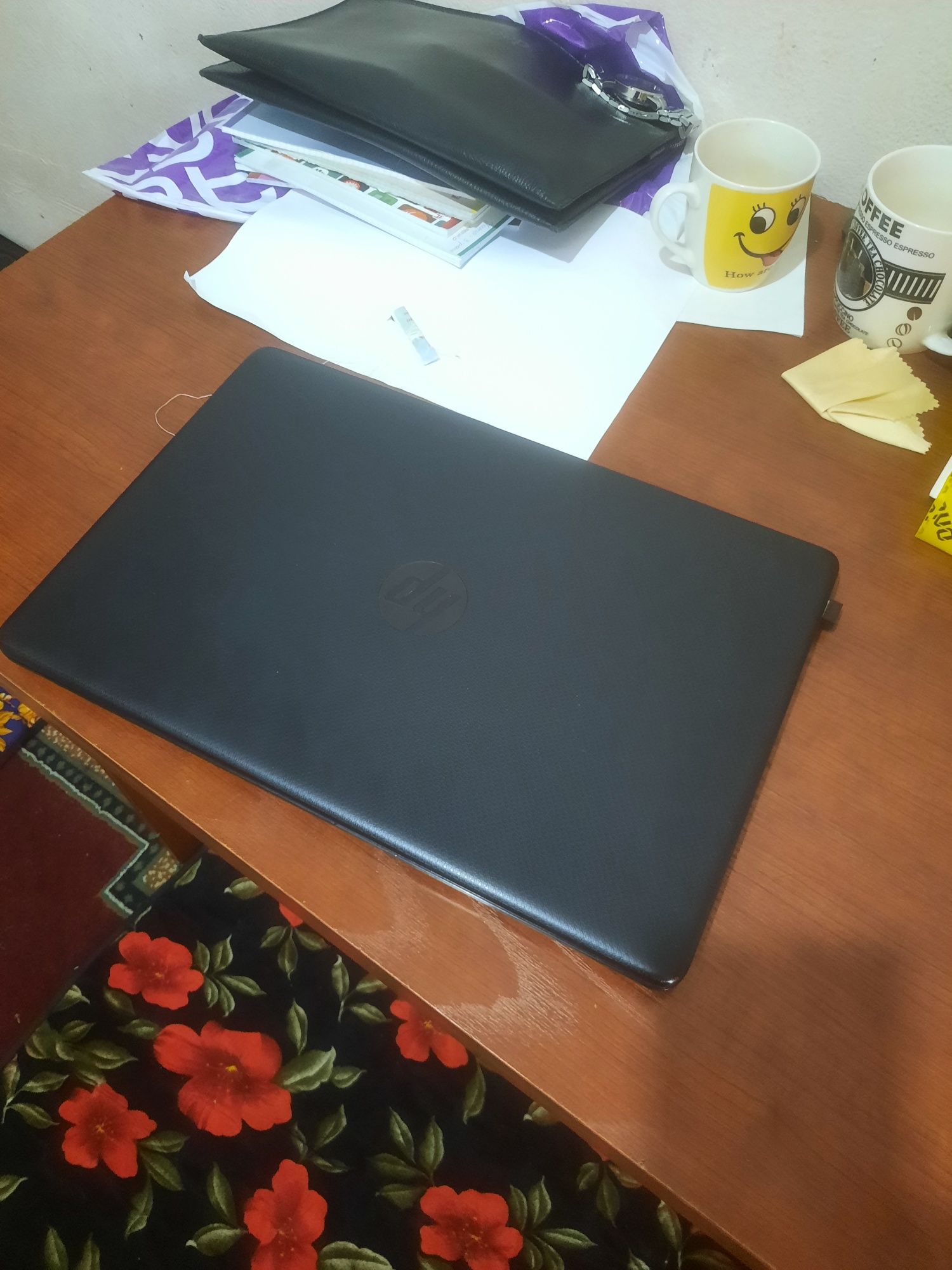 Hp noutbuk intel Celeron