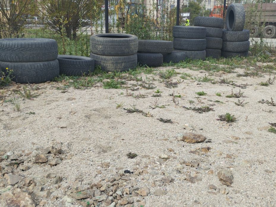 Продам бу резину зимние и летние читать описание