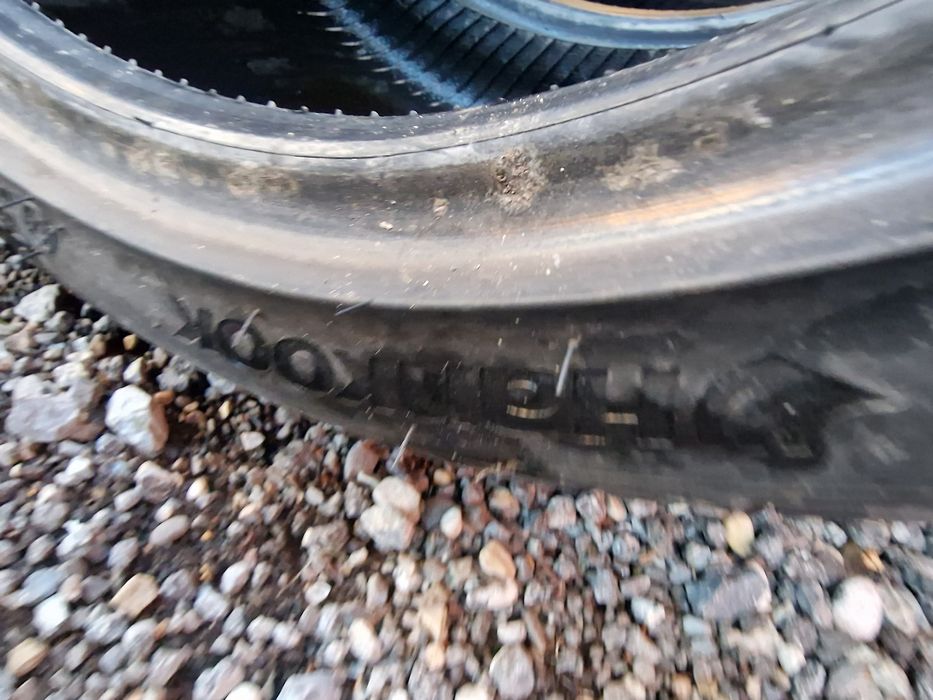 Anvelope 235/35R19 marca Hankook, DOT 2019, 7 mm