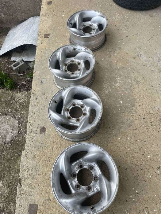 Алуминиеви джанти 6х139,7 15R 7J