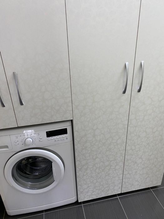 Avangarden, apt de inchiriat 2 camere. Particular