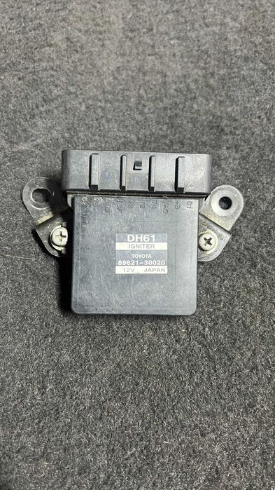 Коммутатор зажигания Toyota Aristo 2003