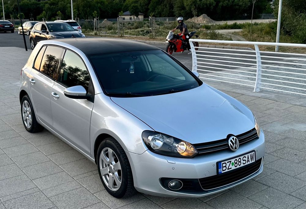 VW GOLF6//2.0 DIESEL// 110 cai