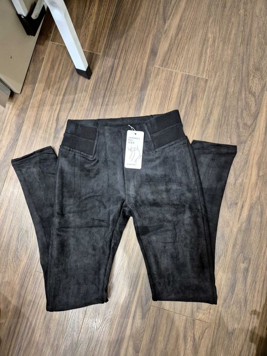 Нов велурен клин