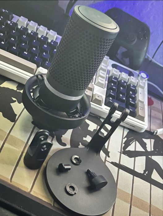 Microfon Hyperx Duocast in stare foarte buna