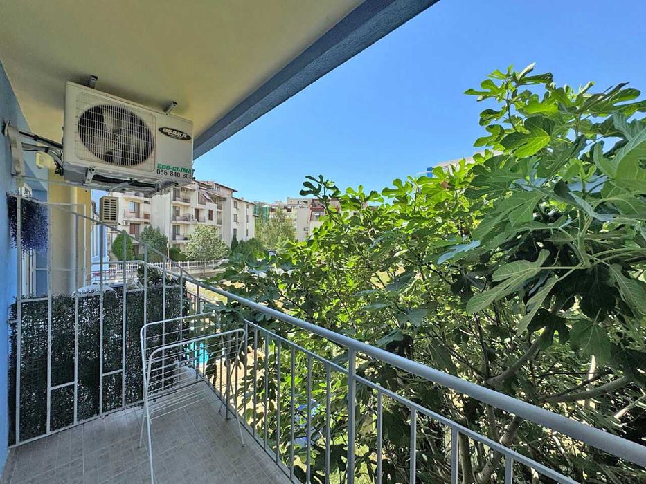 Продава се Двустаен апартамент в к.к. Слънчев бряг - 73 кв.м за 994 €/кв.м - Снимка #8