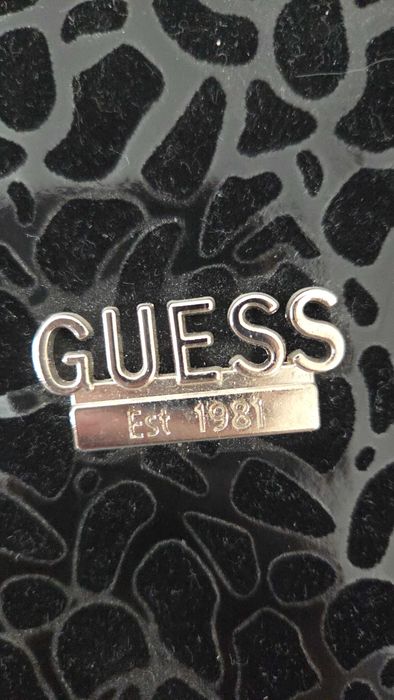 Geanta cu mâner neagră