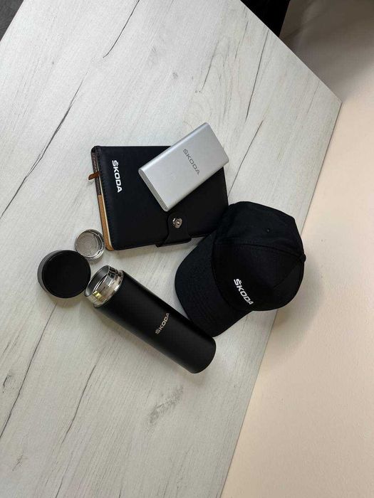 Ежедневниклар логотипли бизнес учун Блакноты и ежедневники с лого