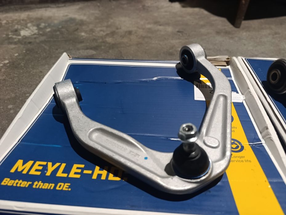 Горни носачи за Алфа 159