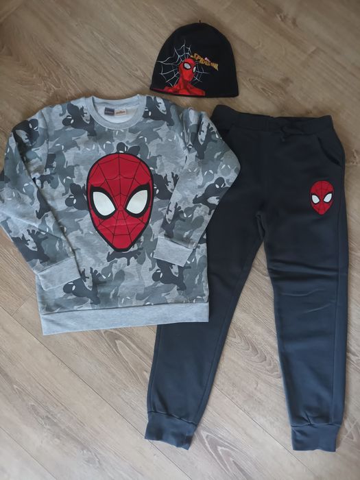 Комплект сет за момче ватиран и шапка Spiderman размер 146 см