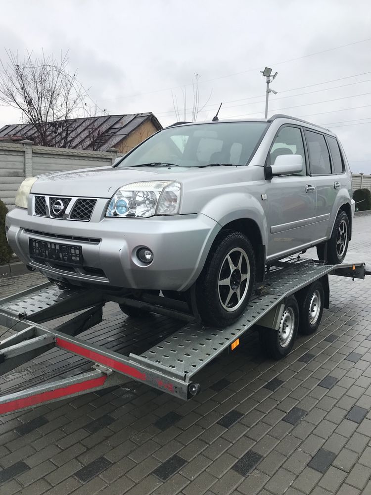 Dezmembrez/ piese Nissan X-Trail 2.2 dci 100kw/ 136cp