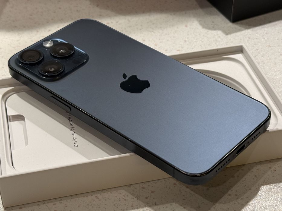 iPhone 15 Pro Max 256GB Blue Titanium – Перфектен, 97% Батерия!