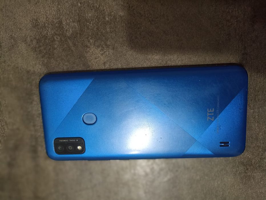 Продам телефон ZTE A51 blade