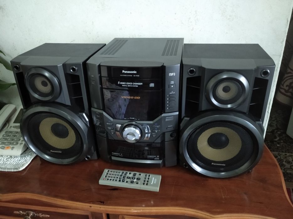 Просто музыкальный центр панасоник