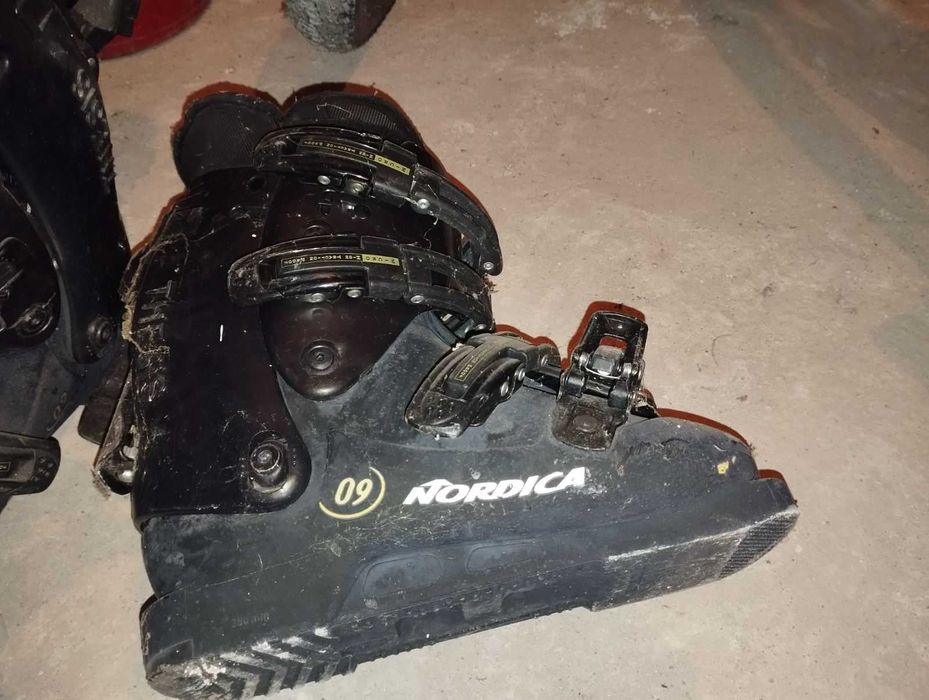 Ски обувки продавам