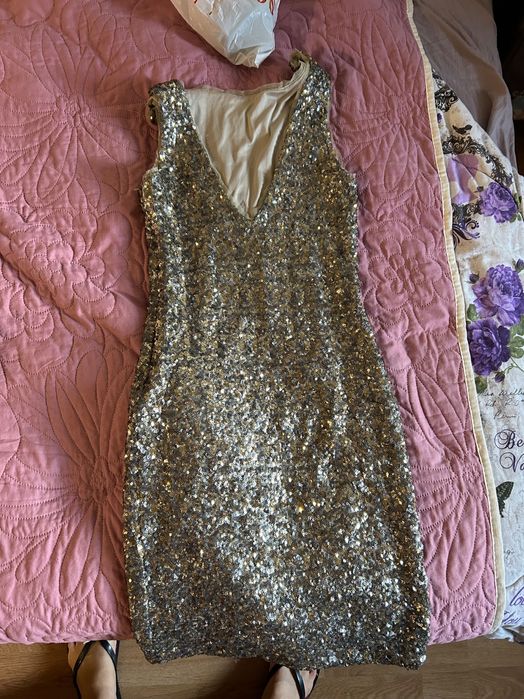 Дизайнерска рокля