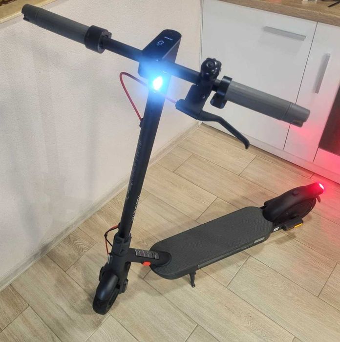 Електрическа тротинетка Xiaomi Electric Scooter 4 Pro Gen 2