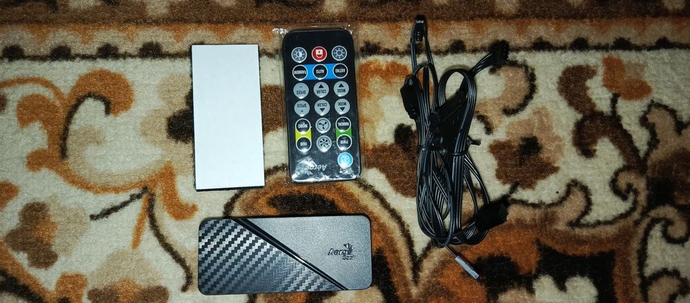 Aerocool rgb kontroller h66F