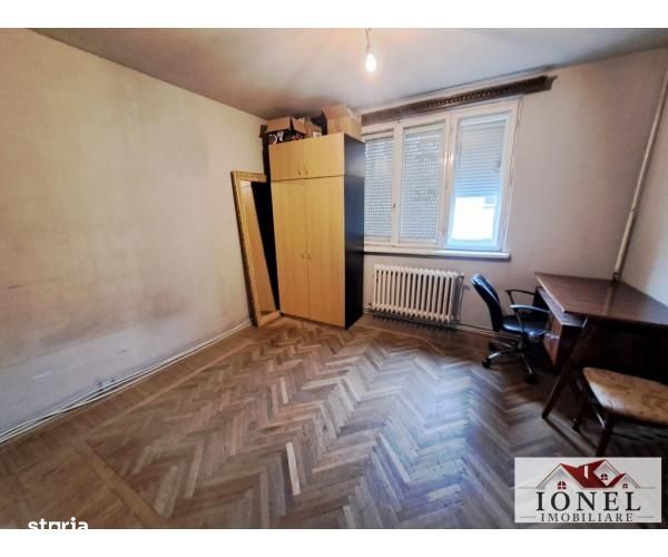 Apartament trei camere Cugir