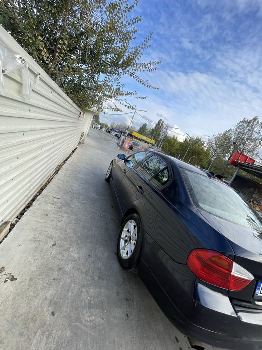 Vand BMW Seria 3 E 90 320i
