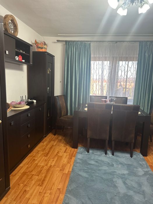 De vanzare casa Selimbar