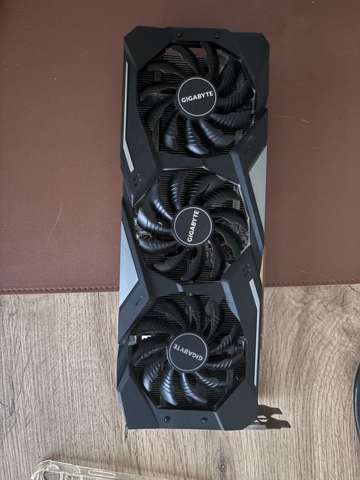 Видеокарта RX 5600 XT