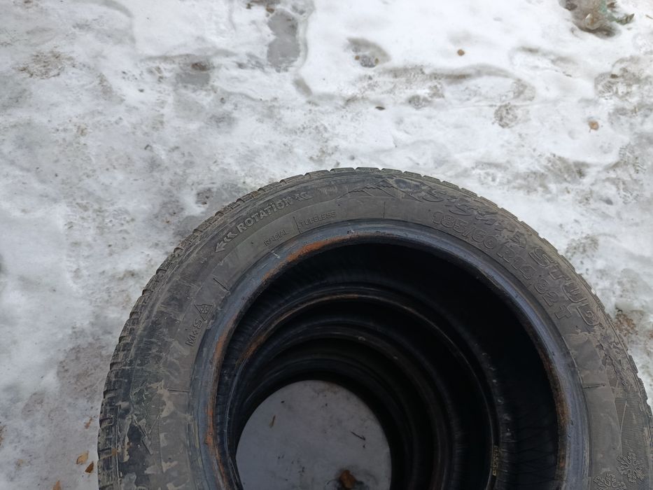 Шины на авто зимние бу