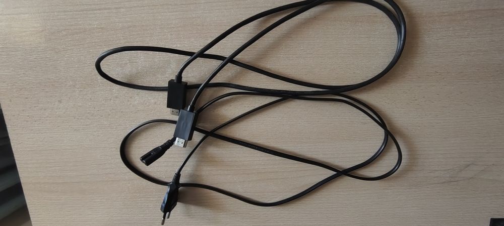 Vând ps 5 cu controller și god of war