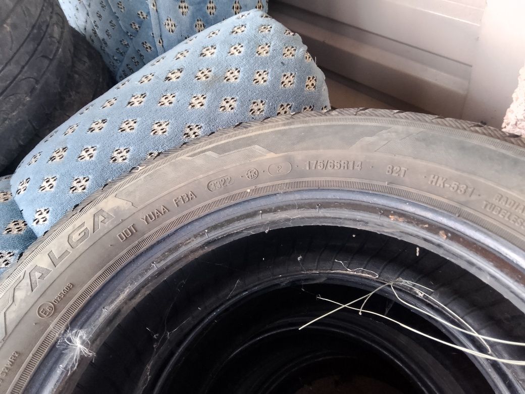 Продам зимнюю резину на 14