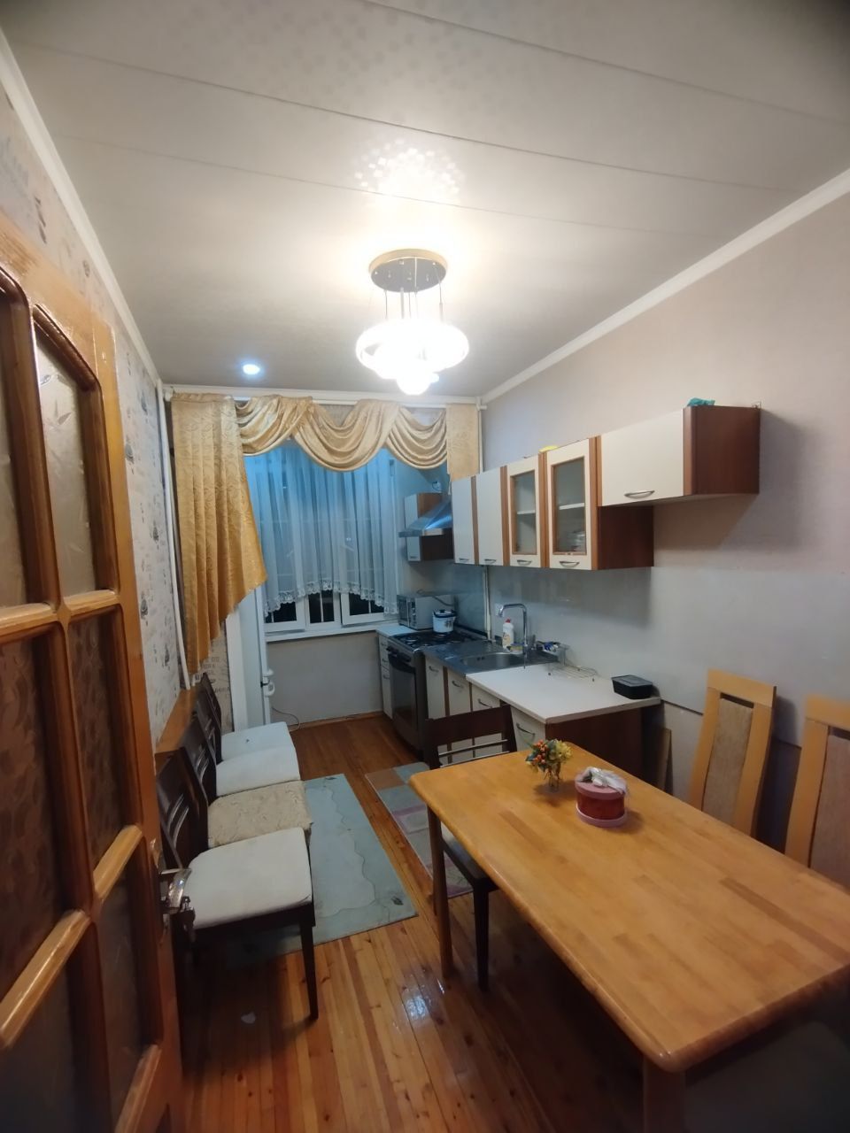 Срочно квартира кизларга Яхши локацияда