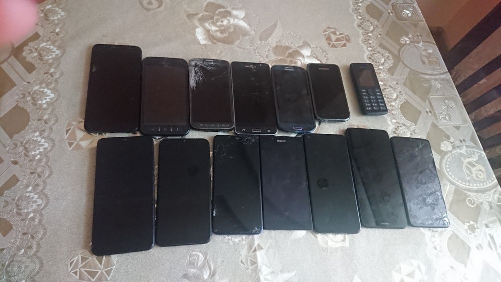 Смарт телефони Samsung,