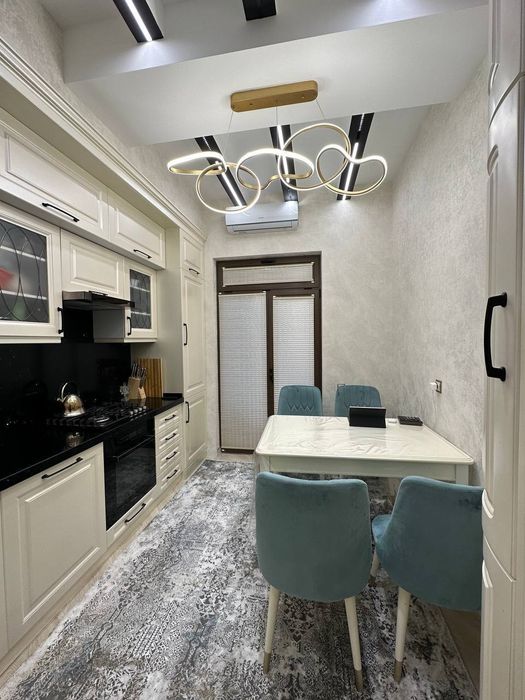 Срочна продаётся квартира самом центре города