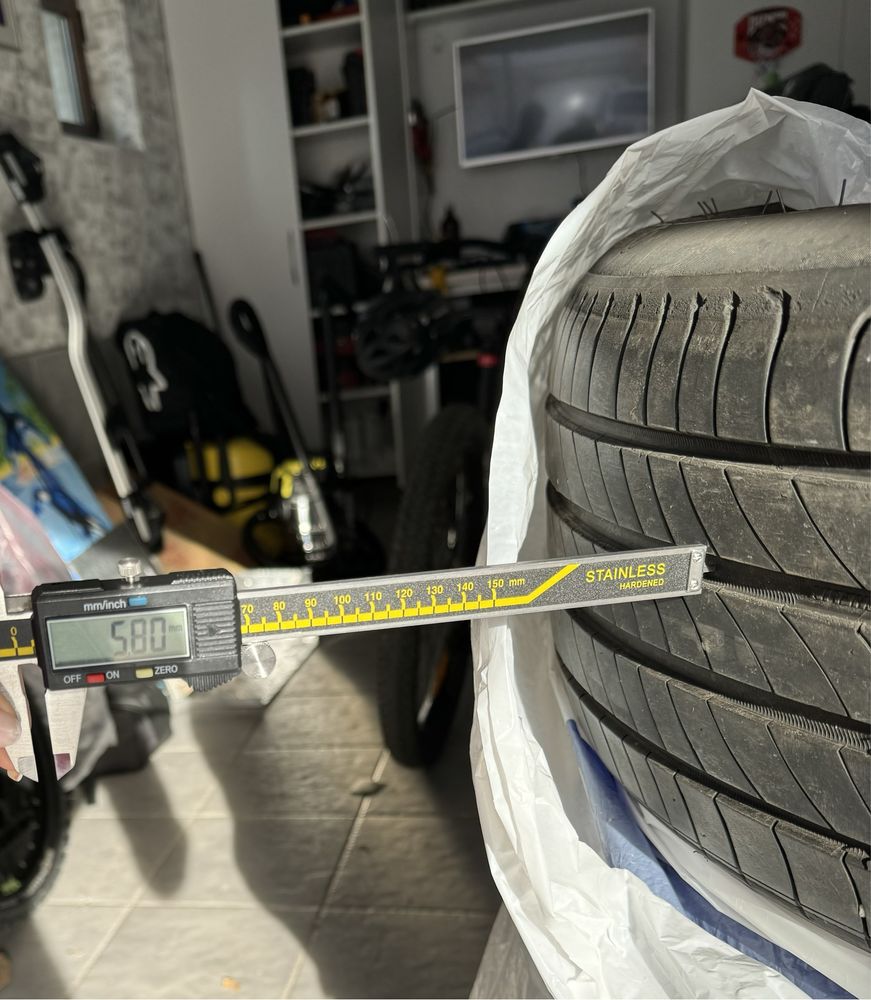 Гуми летни  “Michelin primacy 4”  235/45/20