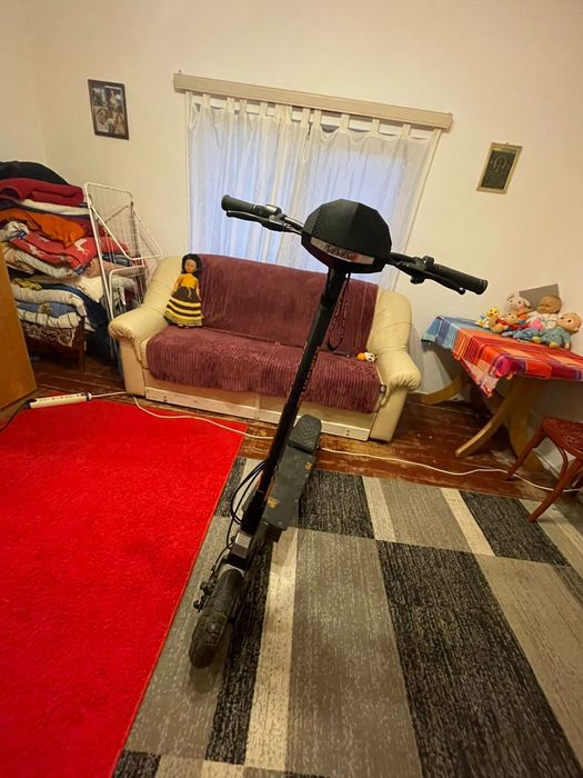 Vând sau schimb trotineta kukirin