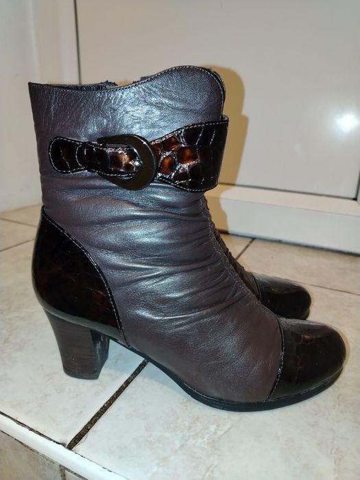 Продам фирменную обувь