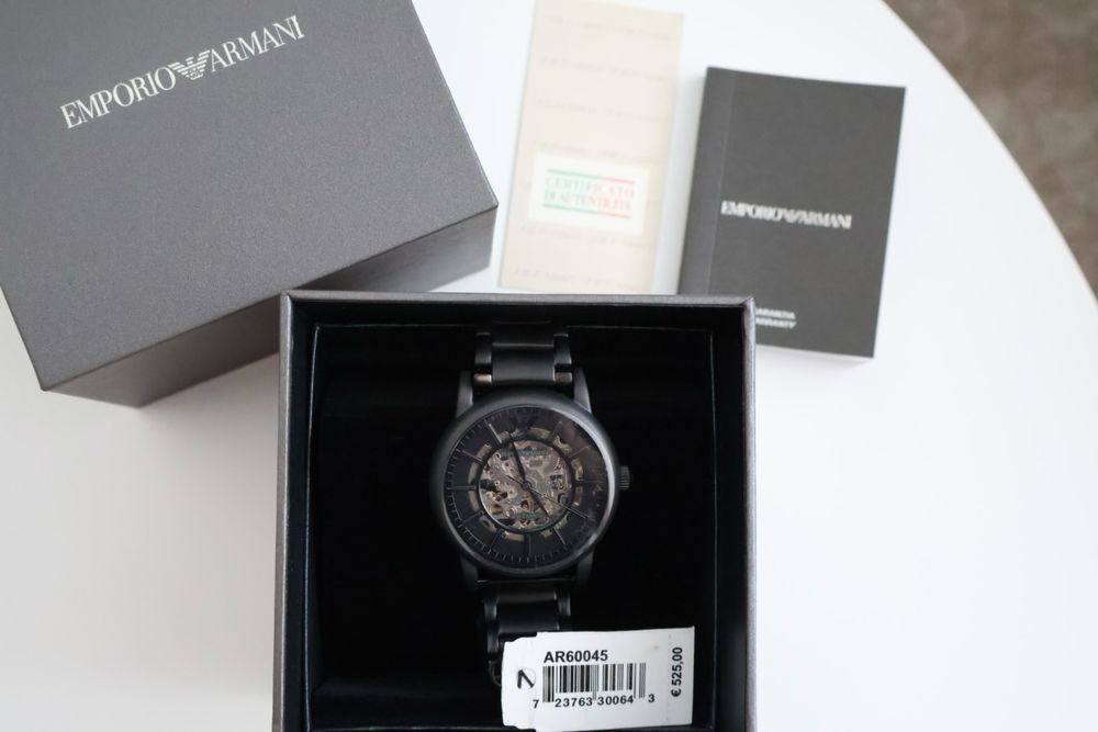 Emporio Armani часовник AR60045