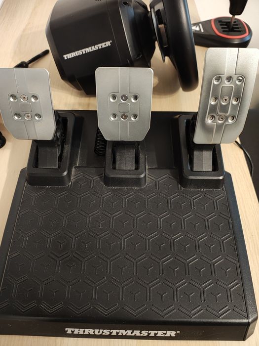 Volan Thrustmaster T248