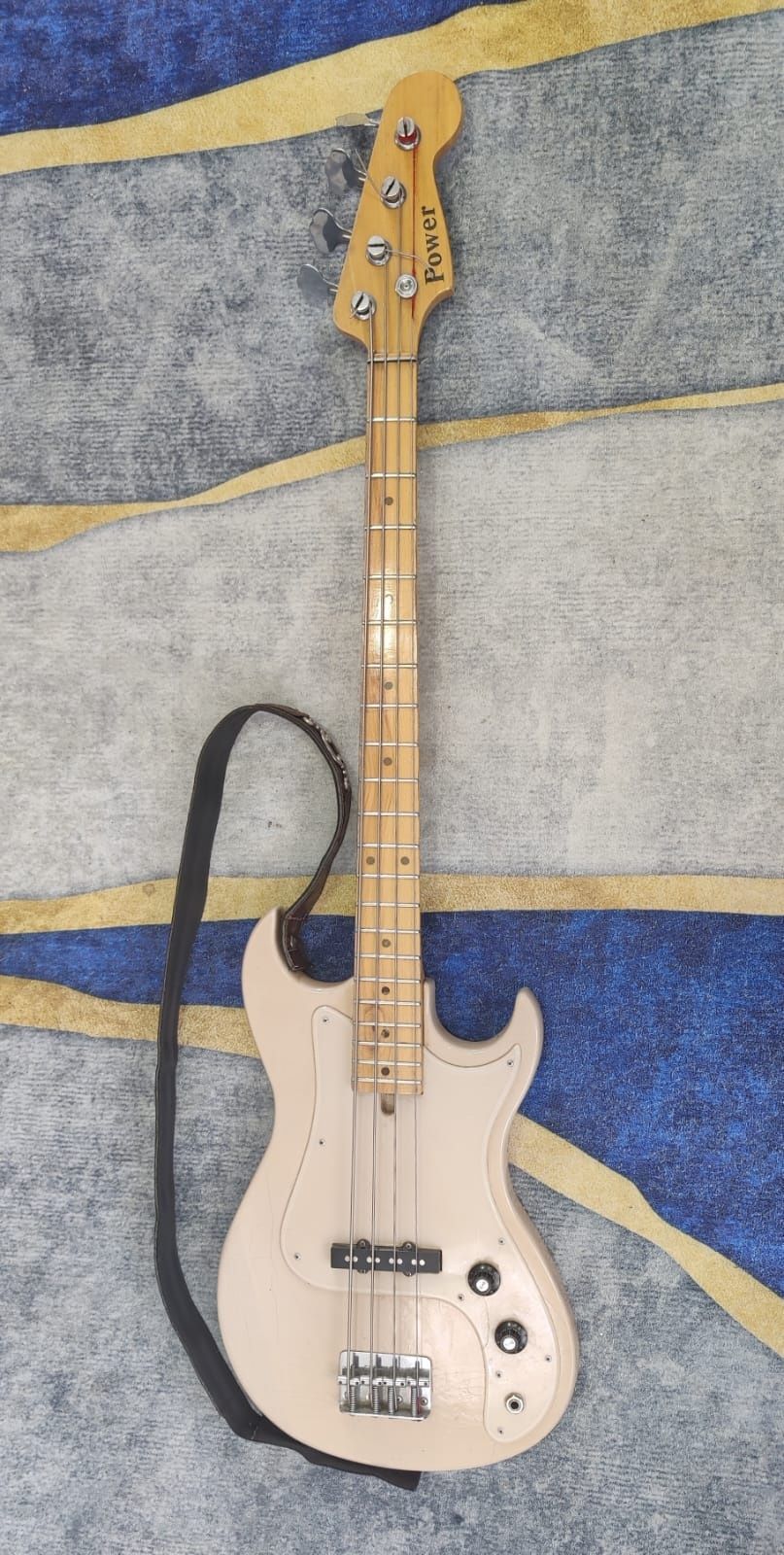 Бас гитара Power Fender Jazz Bass