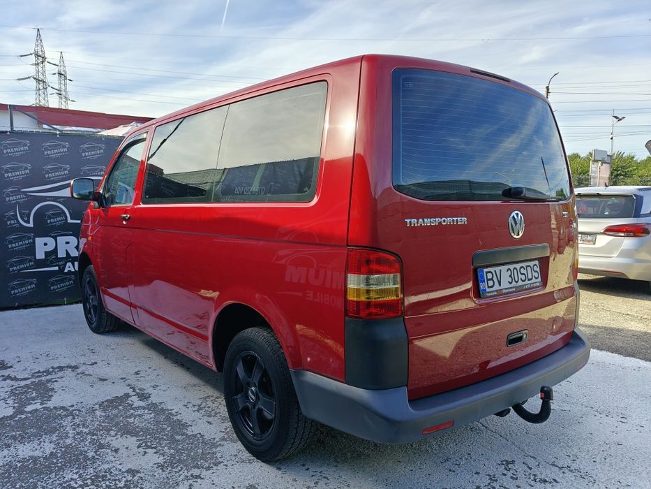 VW Transporter 1.9 TDI 102 CP /8+1 L/Aer condiționat/Sirocco/Cârlig