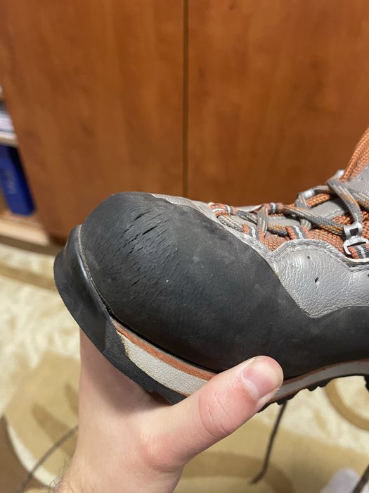 Ghete Meindl munte / Bocanci Meindl trekking Vibram Marimea 44