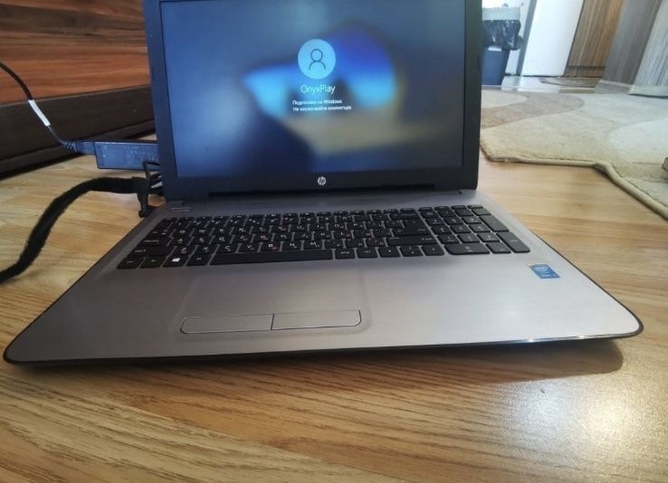 Лаптоп HP G250 G5