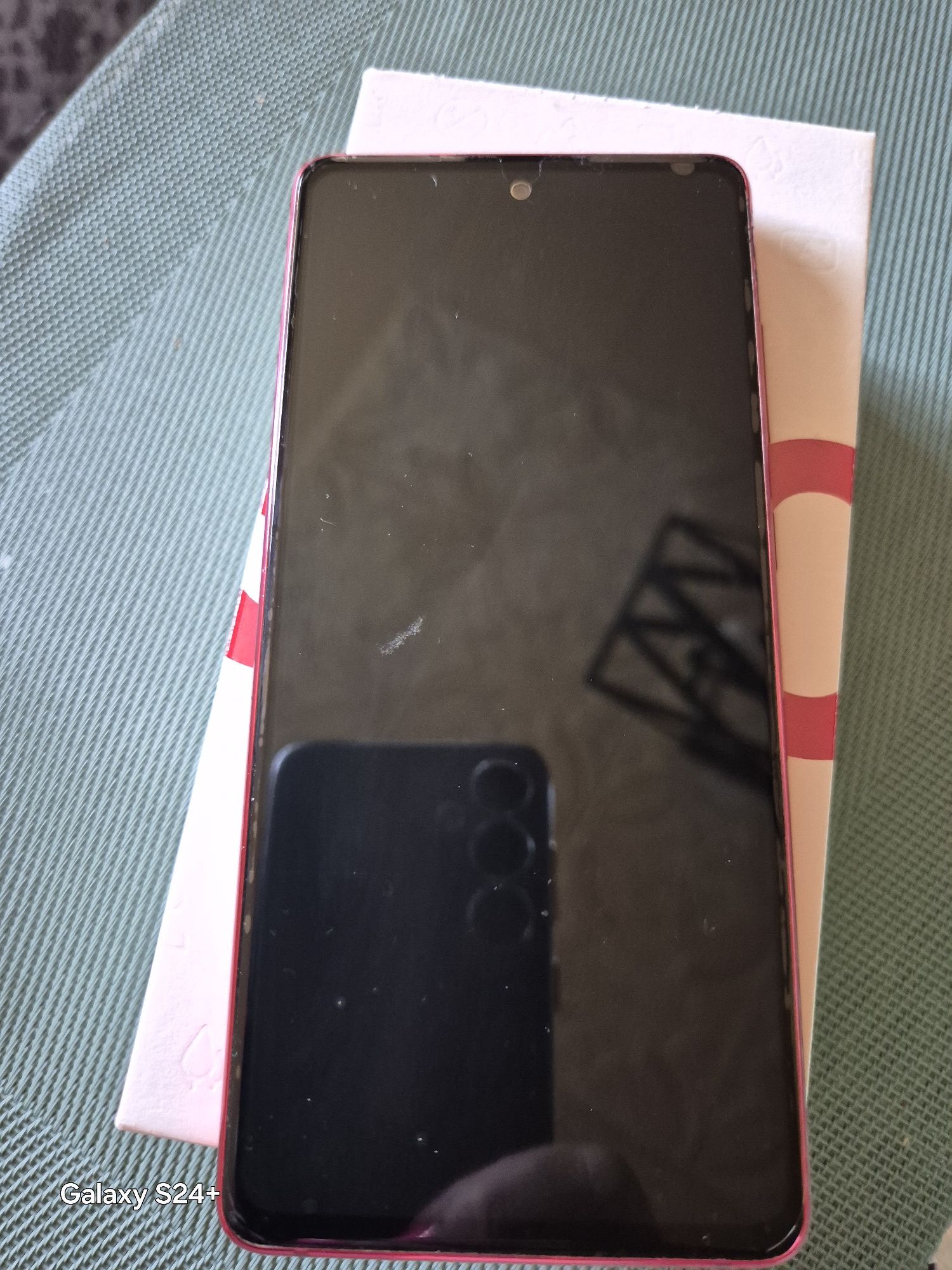 Samsung S20 FE червен