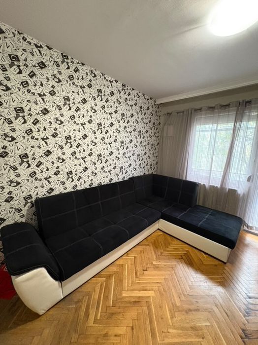 Разтегателен ъглов диван-черен велур