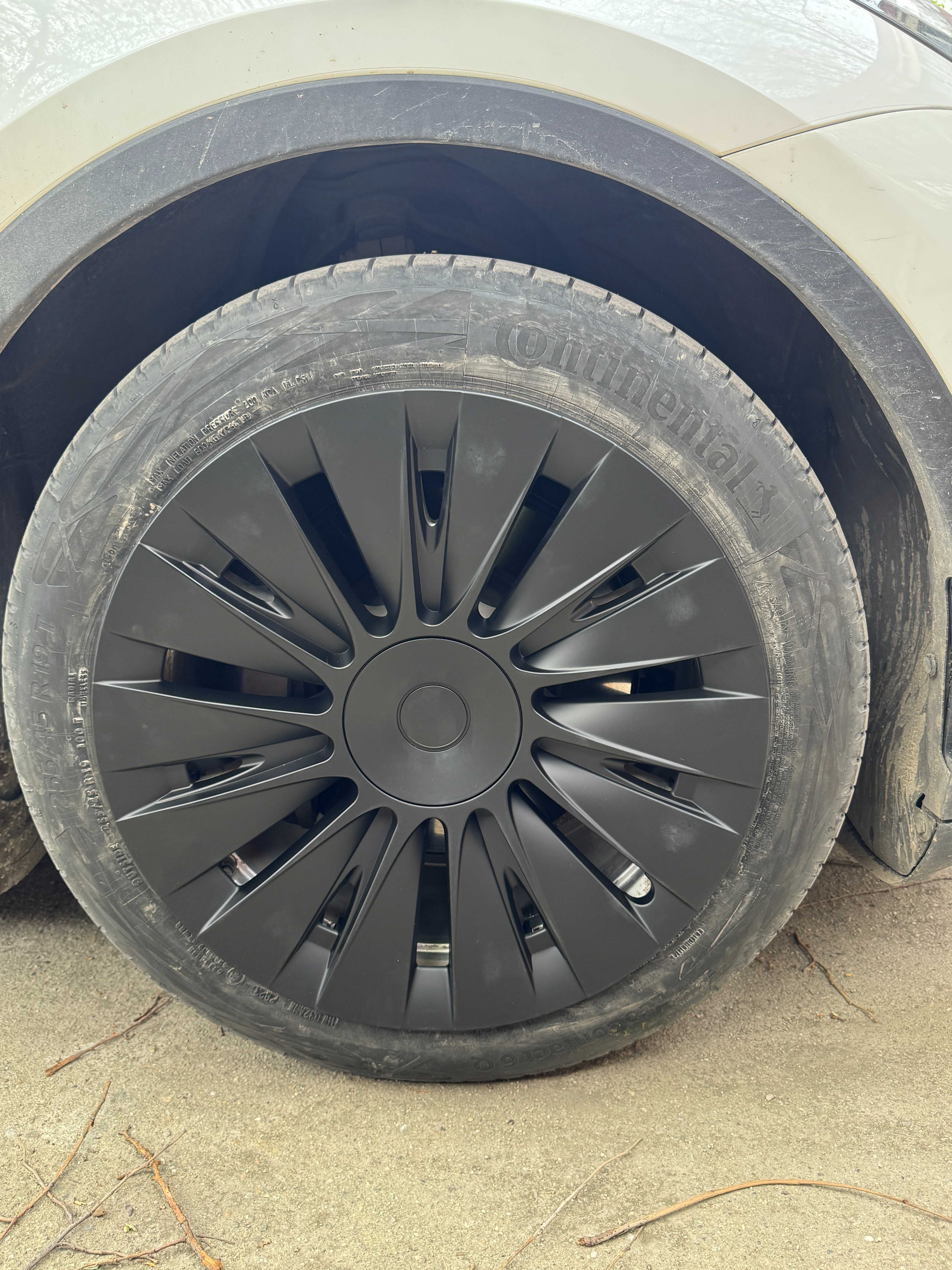 19″ Тасове с Капачки Тесла Лого за Tesla Model / Тесла Модел У