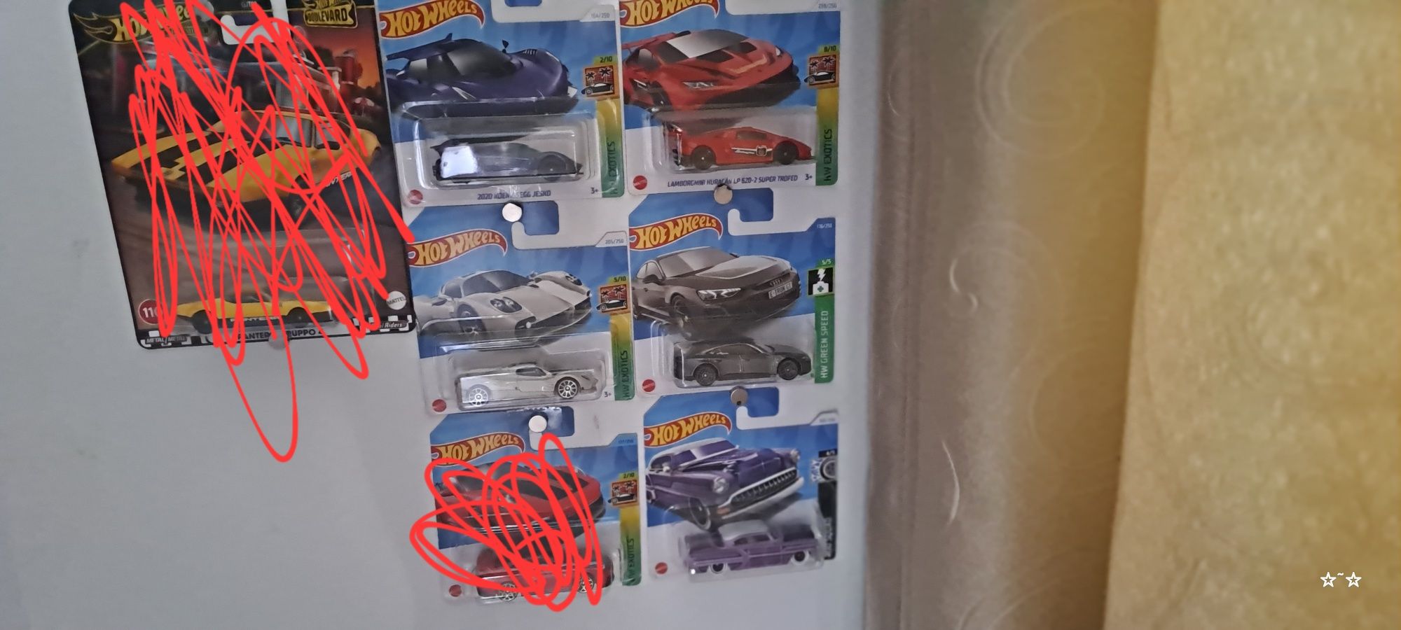 Mașinuțe hot wheels
