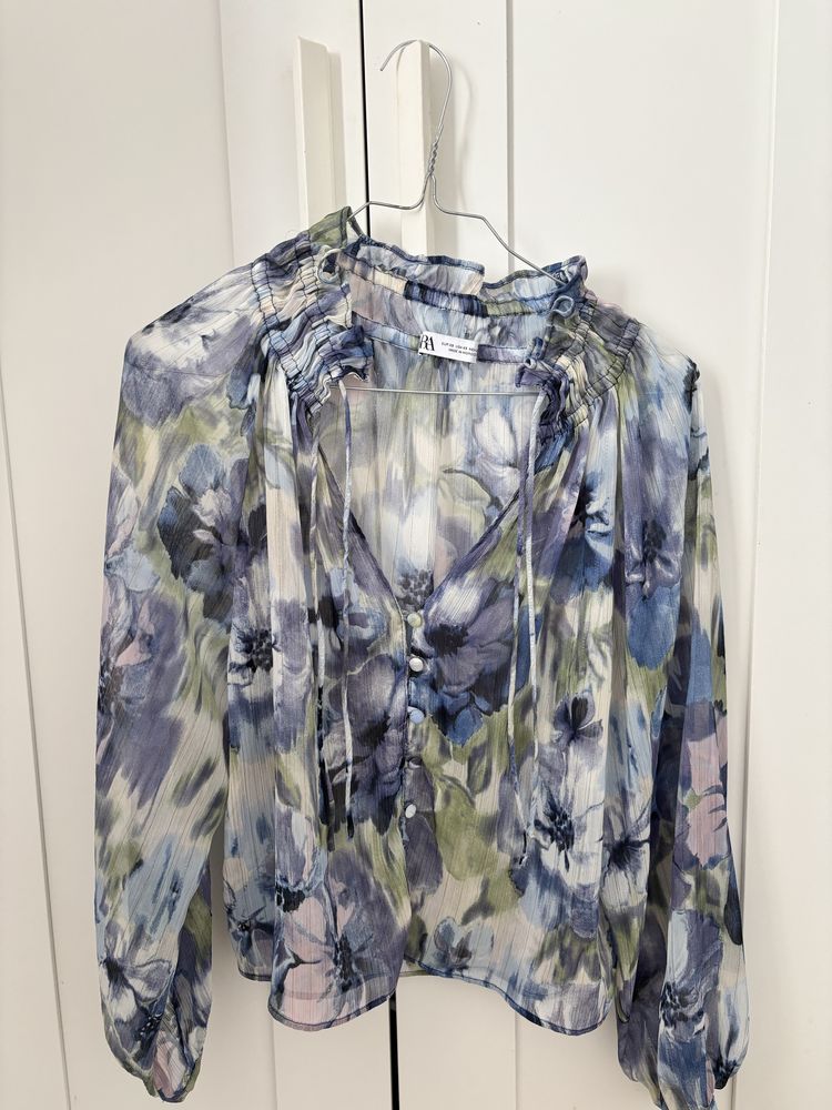 Нова риза от Zara!