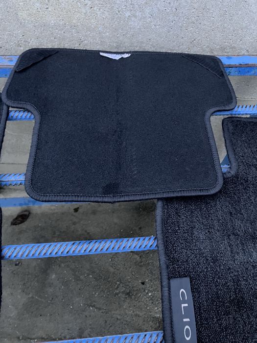 Vand presuri originale clio