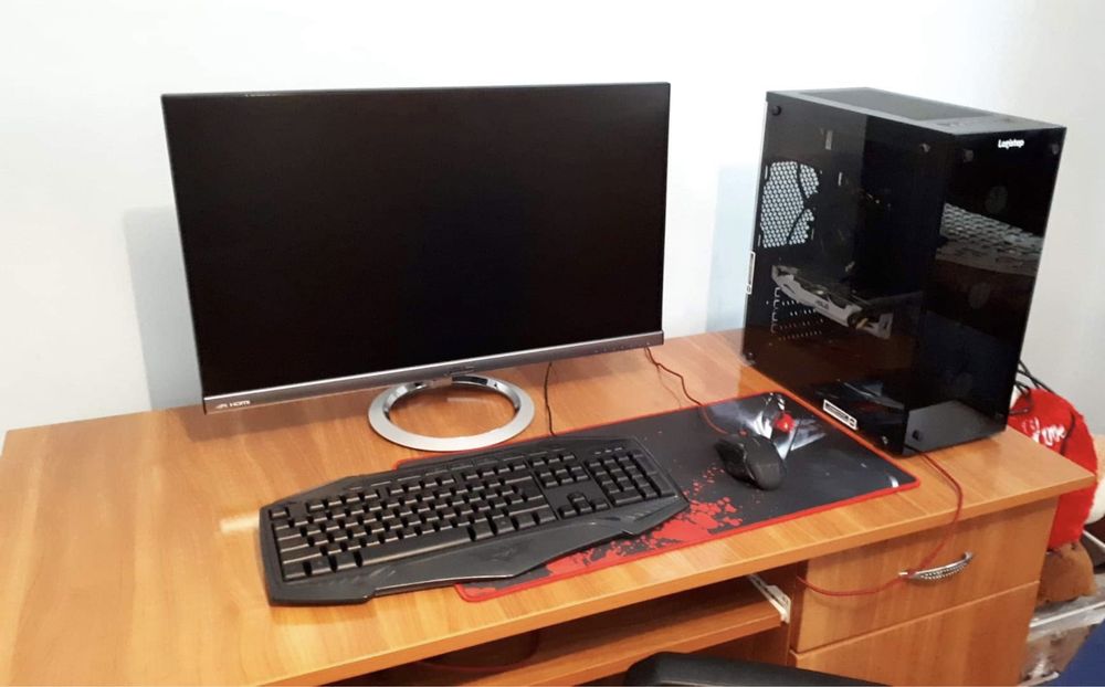 Vand pc de Gaming