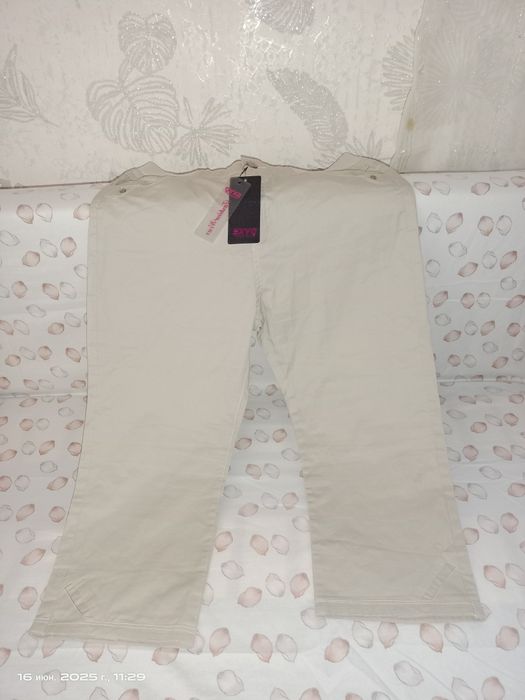 Продам новые женские бриджи