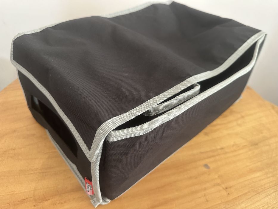 Organizator masina